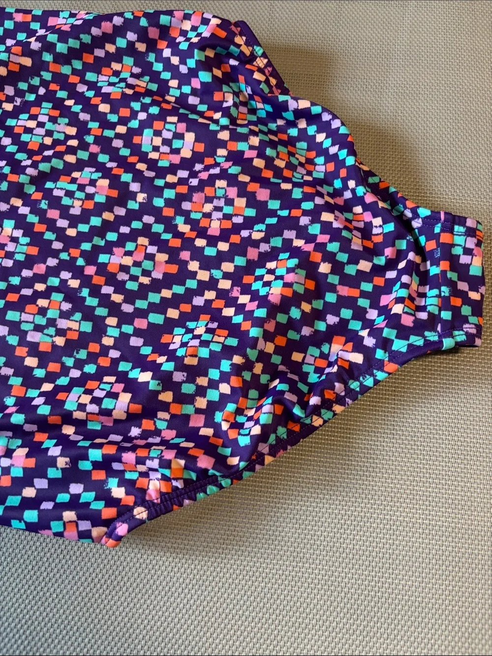 LL bean Girls One-Piece Swimsuit in Purple Geometric Print sz 10 spf 50 EUC